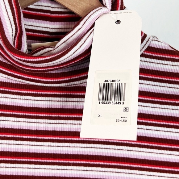 NWT Levi’s Ellie Fine Ribbed Striped Turtleneck Top Pink/White - Picture 3 of 5